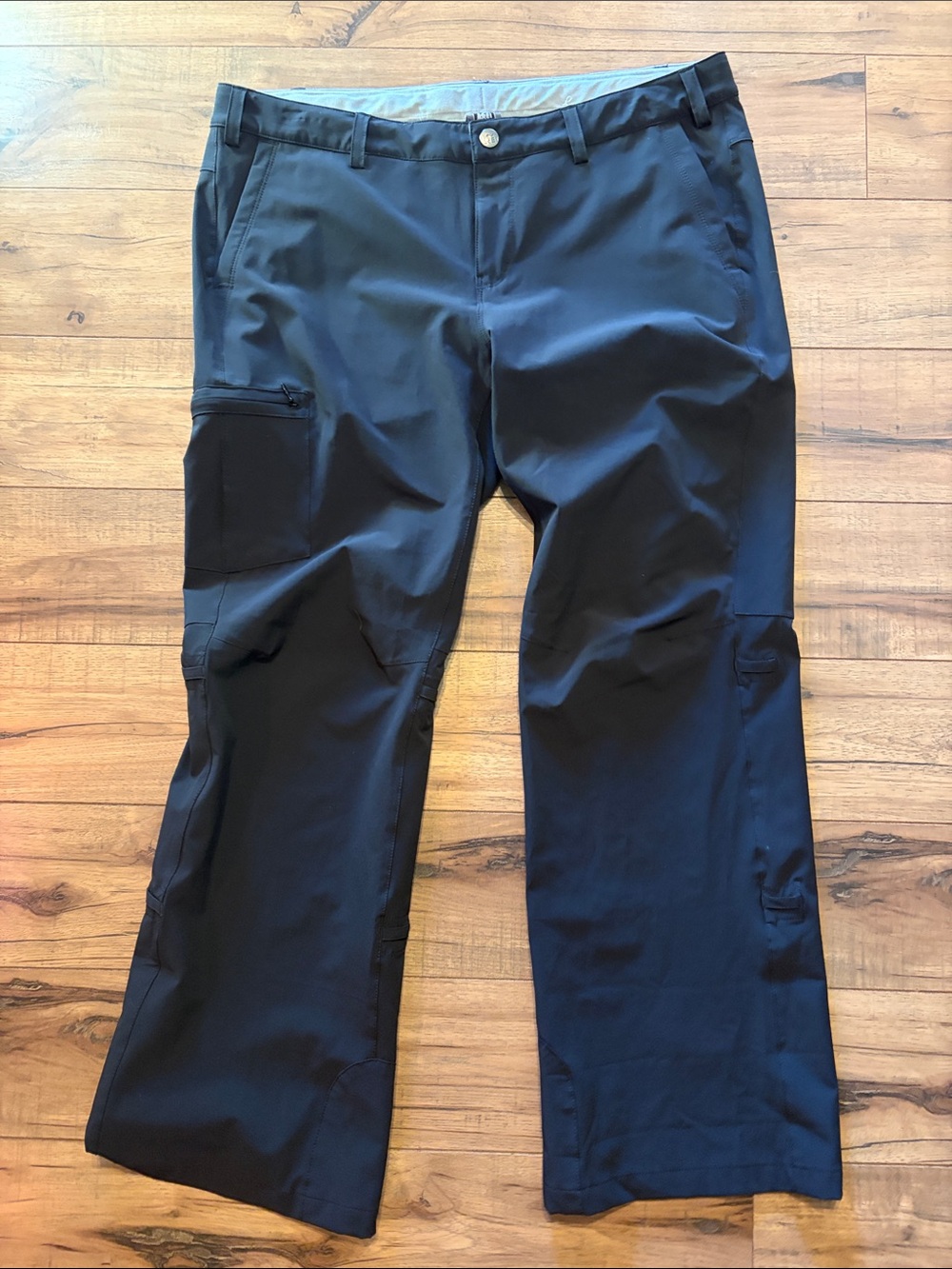 REI Black Women's Cargo Pants with Side Pockets